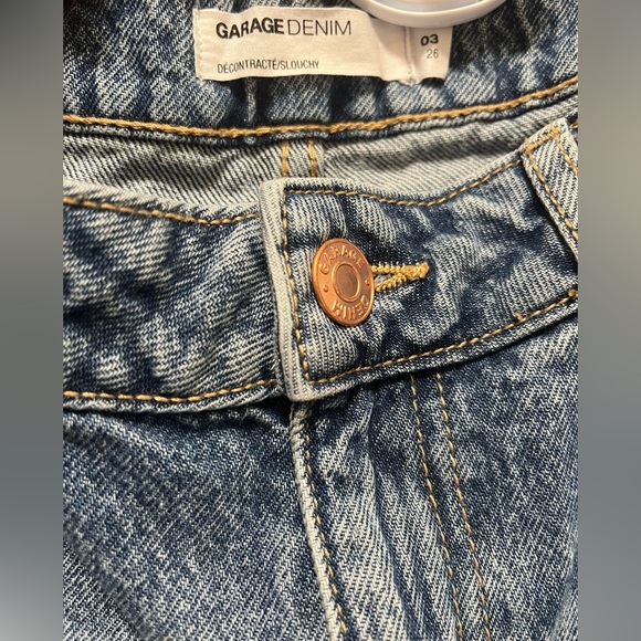 GARAGE SLOUCHY JEAN SIZE 03/26 - Picture 2 of 3